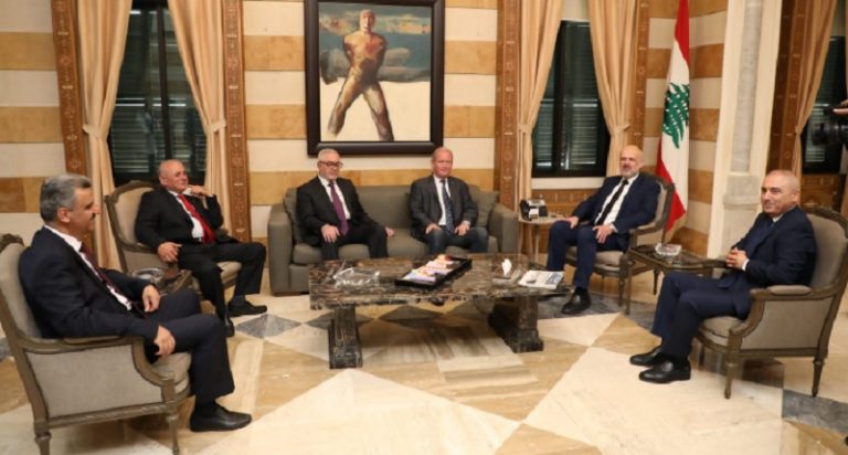 شمعون لمولوي: لإعطاء الجنسية لمن يستحقها