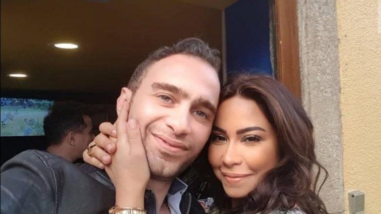 صورة لـ شيرين وحسام.. من شهر العسل الجديد