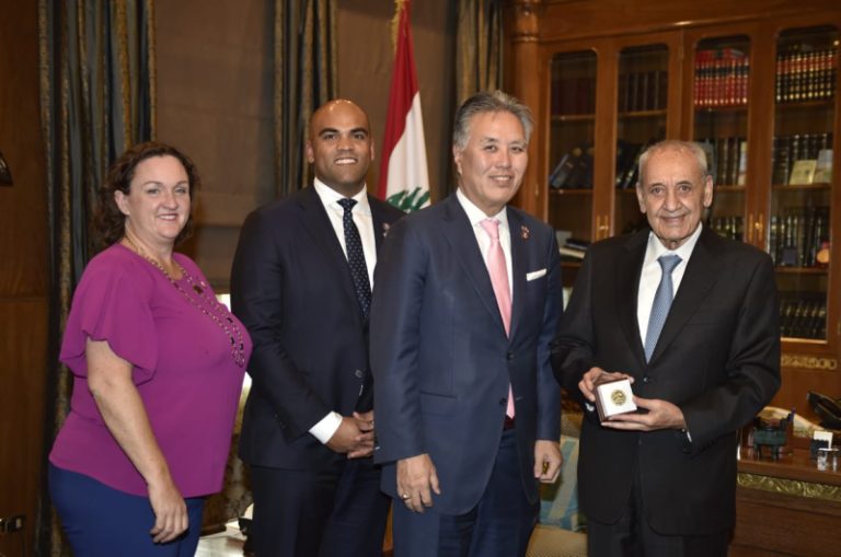 بري يستقبل وفداً من الكونغرس الأميركي ويعرض الاوضاع العامة مع كرامي