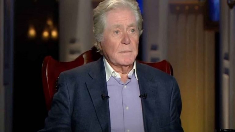 حسين فهمي يثير ضجة واسعة.. “النقاب خطر على المجتمع”