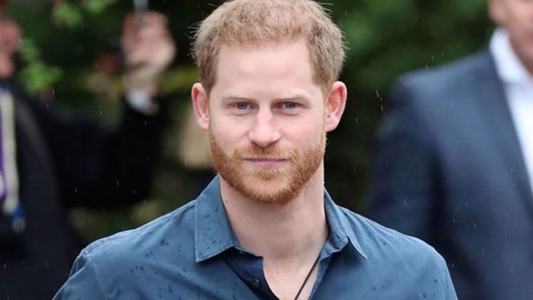 رغم الزواج.. هاري يتواصل مع “حبيباته السابقات”