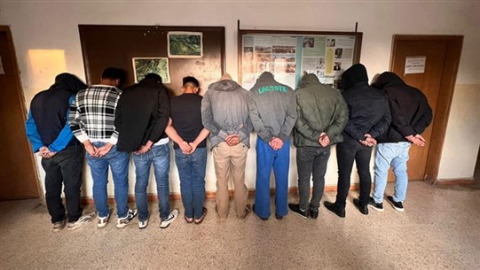 الجيش يداهم في قب الياس.. ويوقف 9 أشخاص