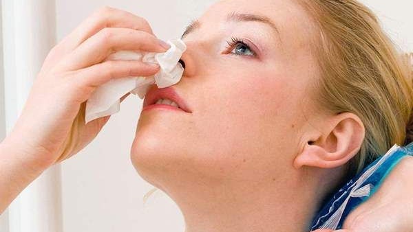 احذروا استخدام “قطرة الأنف”.. إلا في هذه الحالات