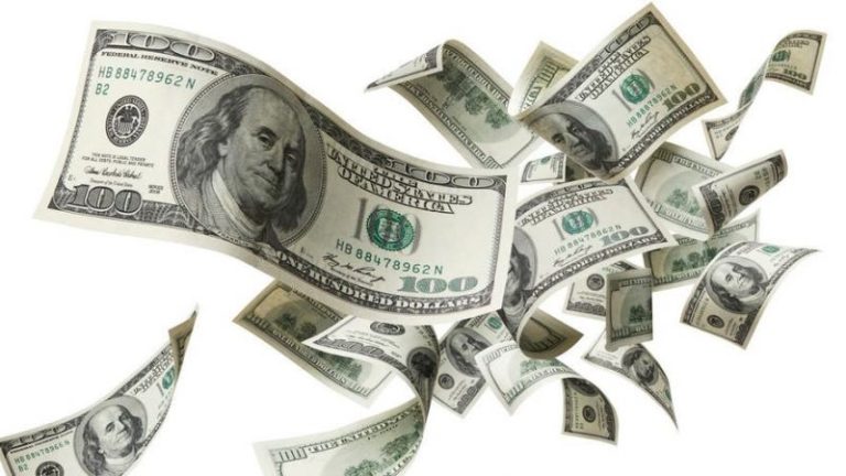 مليارات هُرّبت أول الأزمة… والتحويلات استمرت لاحقاً