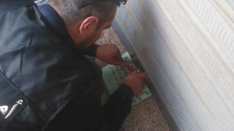 ختم فرن بالشمع الأحمر في عكار