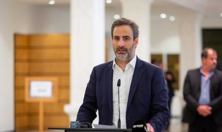 معوض: تراجعنا بسبب تدخلات مع بعض النواب