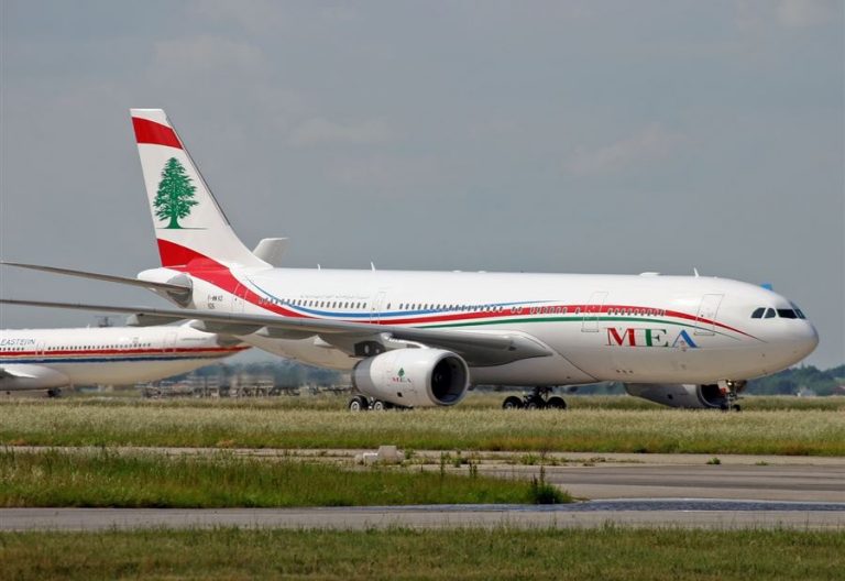 “الطيران المدني” توضح تفاصيل “الرصاصة الطائشة”