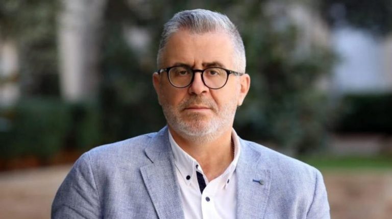 مستشار ميقاتي لـ”باسيل”: ضب زعرانك.. وبتعرف كتير منيح أنا مين!