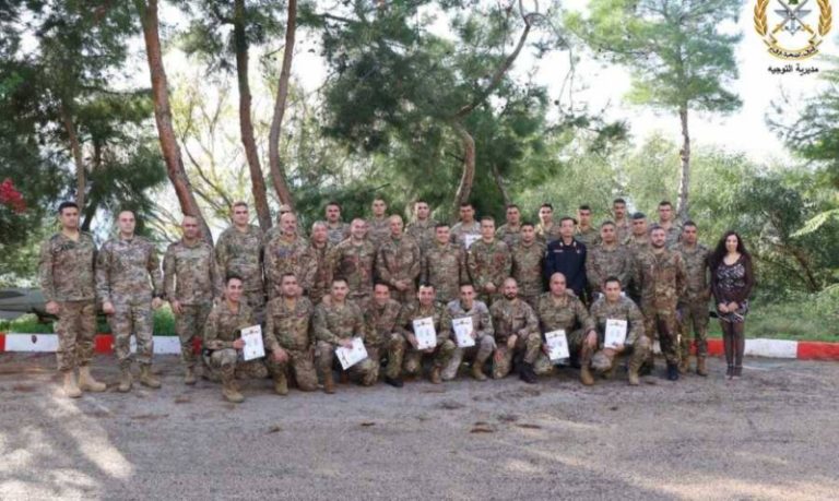 حفل تخريج وتوزيع إفادات في “فوج الهندسة”