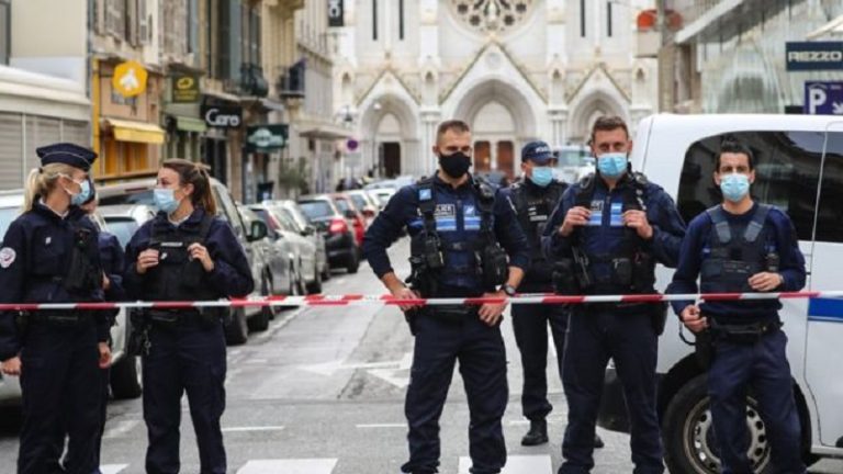 مطالبة بالسجن 15 عاماً للمتهمين بهجوم نيس