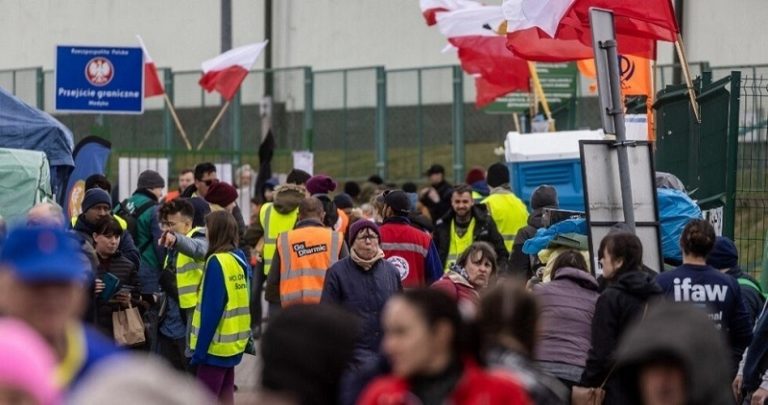 أوكرانيون بلا مأوى.. وبريطانيا ترفض استقبالهم