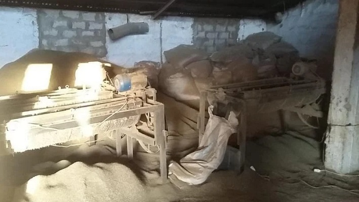 دهم مزارع لمطلوبين.. وضبط آلات لتصنيع حشيشة الكيف