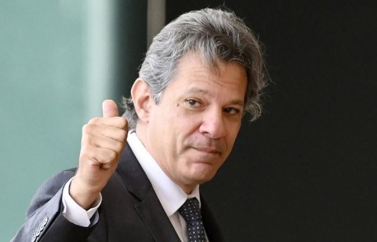 الرئيس البرازيلي المنتخب يختار فرناندو حداد اللبناني الأصل وزيراً للمالية