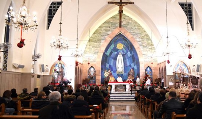 قداديس وصلوات في الكنائس السورية احتفالا بعيد الميلاد