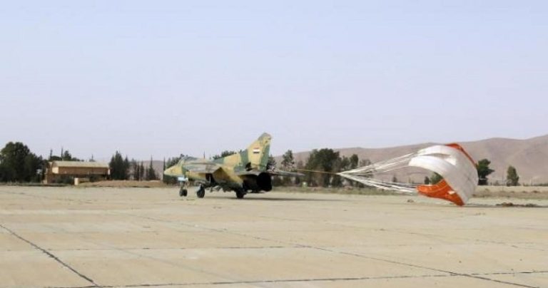 تحطم طائرة حربية سورية ومقتل قائدها