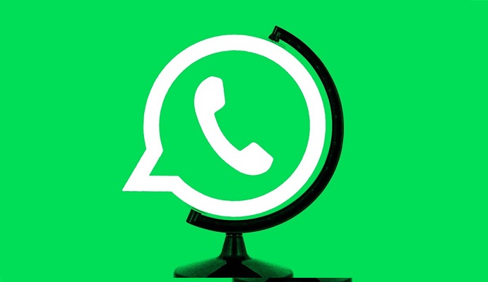 إيران تهدّد بحظر “الواتساب”!