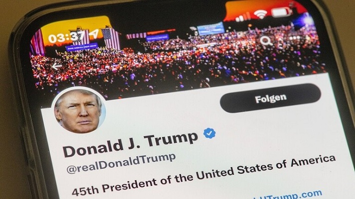 ترامب يطلق 45 صورة رقمية له بـ99 دولاراً للواحدة