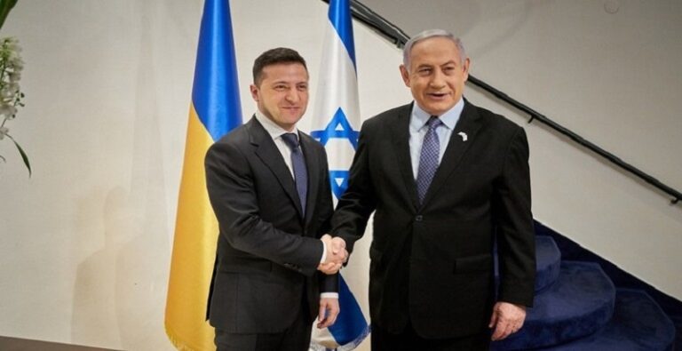 محادثات سرية بين زيلينسكي ونتنياهو