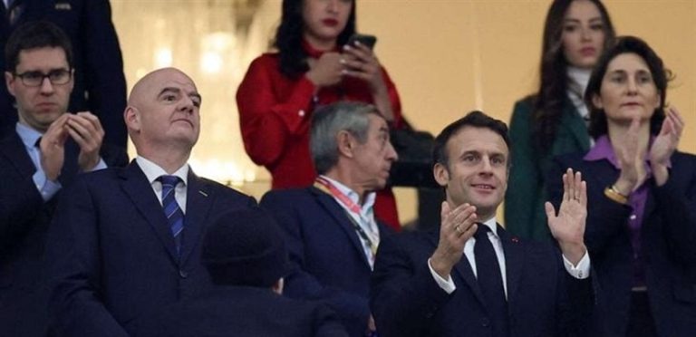 ماكرون في “استاد البيت” لحضور مباراة فرنسا والمغرب