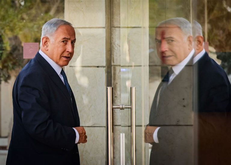 نتنياهو يتوصل إلى اتفاق لضم “حزب الصهيونية الدينية” إلى ائتلاف حكومي