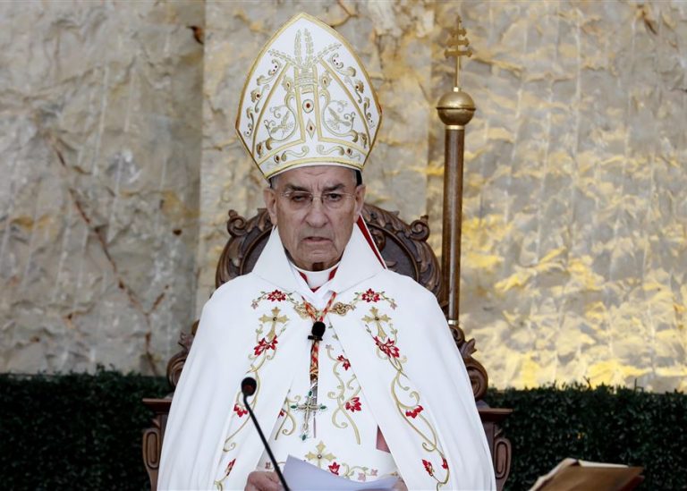 الراعي: الكبرياء يمنع السياسيين من التلاقي