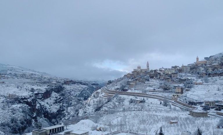 بشرّي تستعد لموسم الثلوج