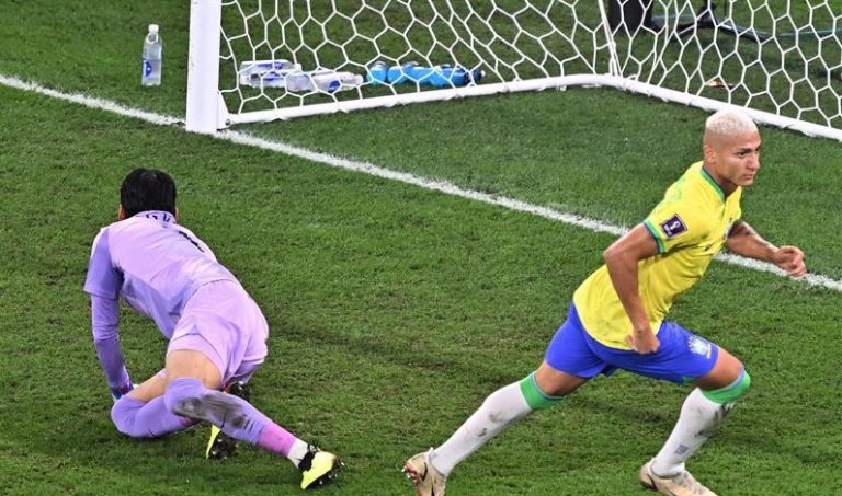 كرنفال برازيلي يُجهز على كوريا الجنوبية برباعية