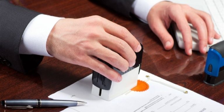 في زمن الانهيار.. رسوم كتّاب العدل بالفريش دولار