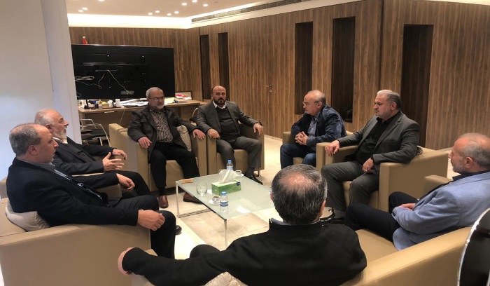 وهاب التقى وفدين من  “حماس” و”حزب الله”.. هذا ما تم بحثه!