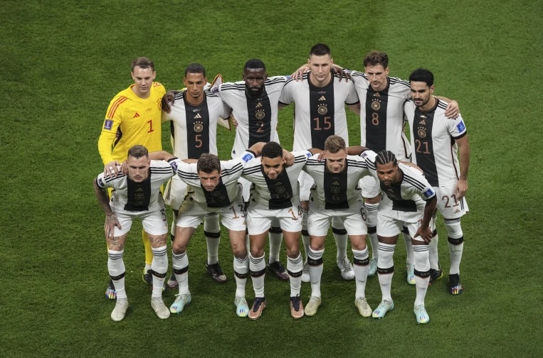 خيبة وطن الالمان.. خروج مهين ل”لمانشافت” وزوال “الهيبة”