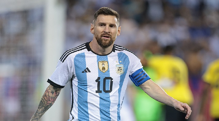 ميسي يتوصل إلى اتفاق مع باريس سان جيرمان