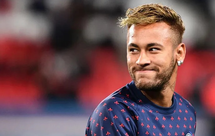 نيمار: بيليه الأفضل في التاريخ