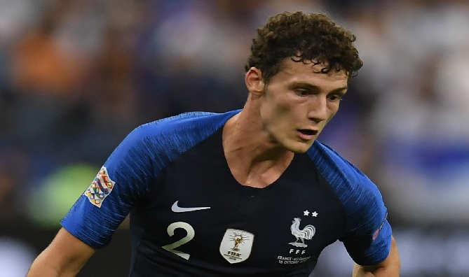 برشلونة يراقب مدافع بايرن ميونخ