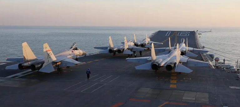 الصين تستعرض في سماء تايوان.. وتعبر “الخط المحرم”