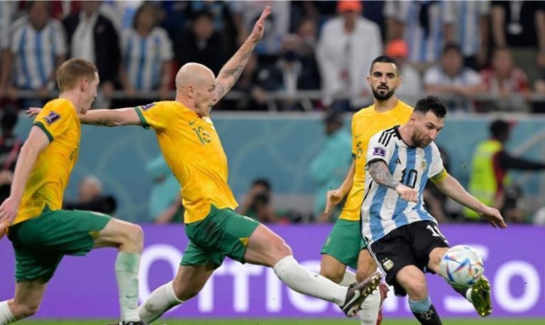 تألق ميسي يقود الارجنتين لربع نهائي المونديال