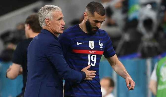 بنزيما يرغب بالانتقام من ديشامب