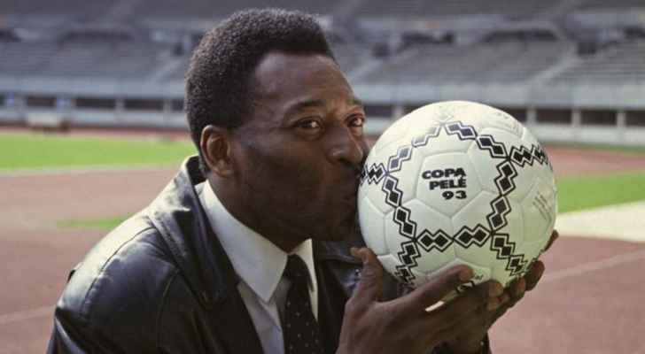 نجوم كرة القدم يودعون بيليه