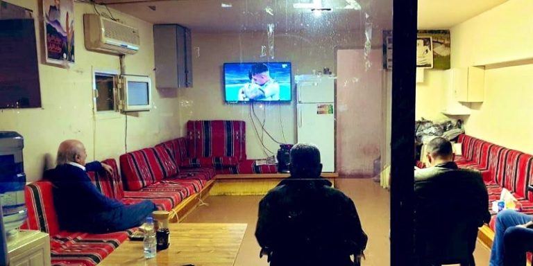 أين وليد جنبلاط؟