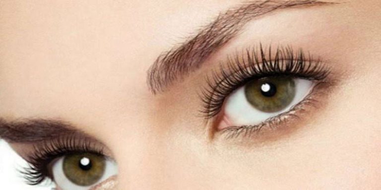 كيف يمكن المحافظة على وصلات رموش العين؟