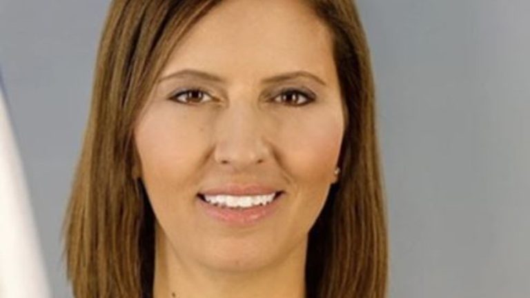 وزيرة إستخبارات الإحتلال الإسرائيلي من أصول عربية.. من هي غيلا غامليئيل؟