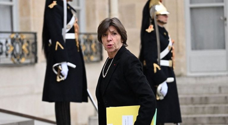 فرنسا تنفي وجود أزمة مع المغرب