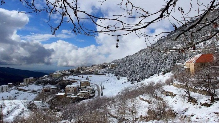 امطار غزيرة وعواصف رعدية.. والثلوج على هذا الارتفاع