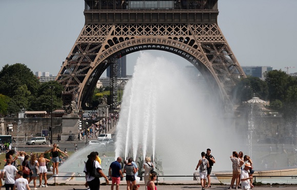 أزمة الطاقة “تشعل” أسعار فواتير المياه فى فرنسا