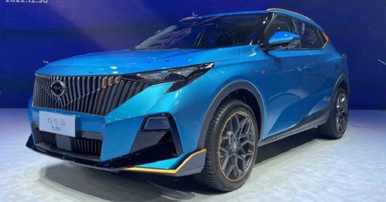 بالفيديو: تعرفوا على أجمل سيارة للشباب