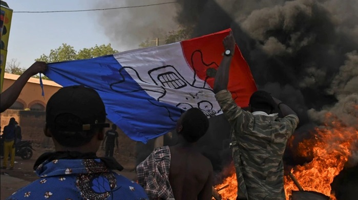 تظاهرات في بوركينا فاسو إحتجاجاً على الوجود الفرنسي