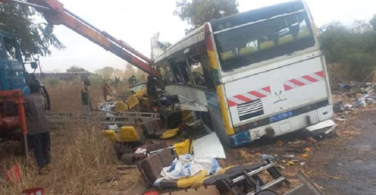 19 قتيلاً و24 مصاباً بحادث سير في السنغال