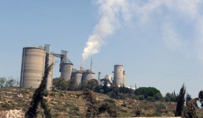 بالفيديو.. معاناة أهالي الناعمة