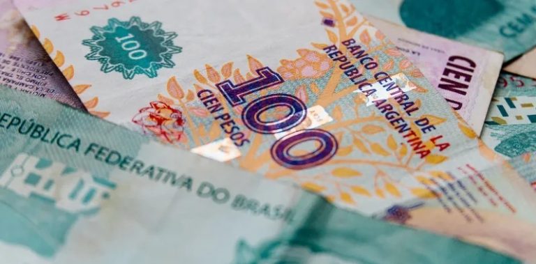 عملة موحدة بين البرازيل والأرجنتين