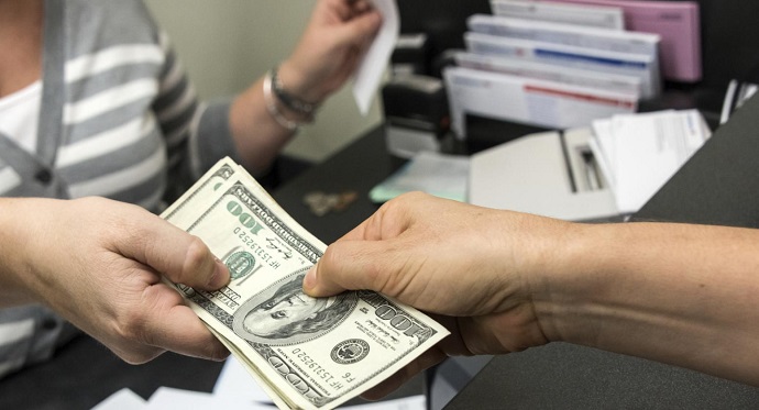 ما هو مصير المقترضين بعد الأول من شباط؟