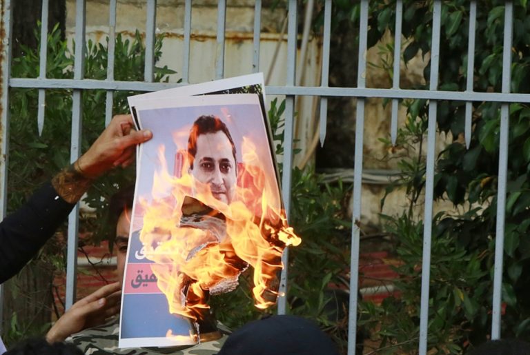 تحقيق المرفأ: طارق البيطار جُنّ!